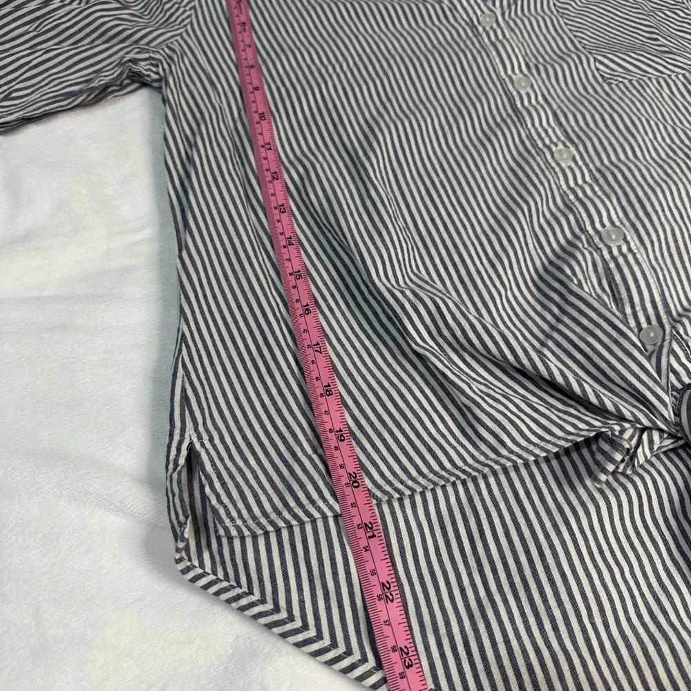 Blue and White Striped Button Down women’s‎ Shirt Size M